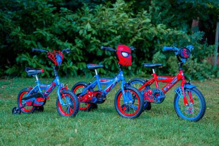 Detský bicykel Huffy Spider-Man 14".