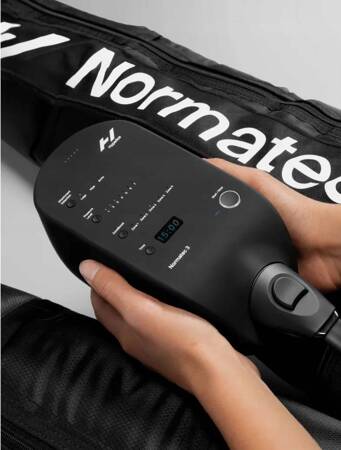 Hyperice Normatec 3 regeneračný masážny prístroj na nohy